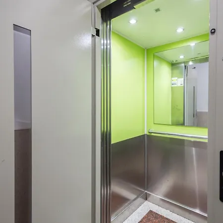 Comfy Renovated Studio 2 Min Walk To Beach Lejlighed *